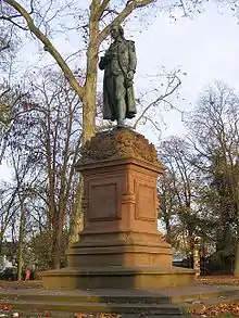 Friedrich Schiller (1876) von Ernst Rau