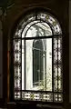 Fenster mit Bleiverglasung.