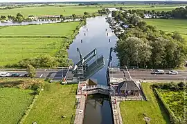 Klappbrücke in Bewegung