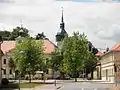 Blick auf Ratskeller, Kirche und früheres Gasthaus