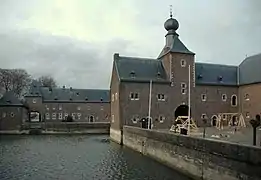 Innenhof der inneren Vorburg