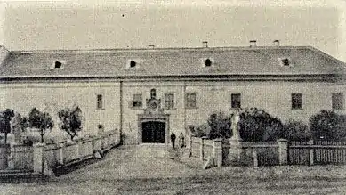 Verwaltungszentrum Schloss Königshof