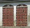 Ziegelgitterfenster