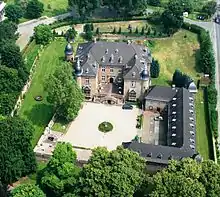 Luftaufnahme vom Schloss Nörvenich