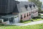 Der moderne Anbau