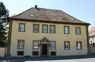 Schloss Schernau im Ortskern