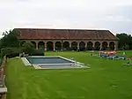 Garten mit Gartenhalle/Orangerie