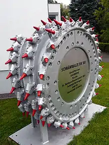 Schrämwalzen-Denkmal