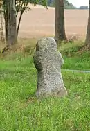 Steinkreuz nordnordöstlich von Schwand an der Straßengabelung nach Steins und Weischlitz