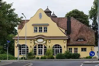 Historisches Ausflugslokal an Mündung des Höllenbachs in Main,ehem. Brückenbräukeller,heute Hirschkeller