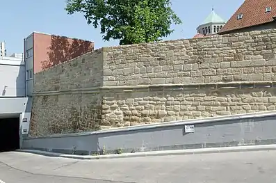 Bastei am einstigen Äußeren Spitaltor,an der Lieferanteneinfahrt zurGaleria Kaufhof