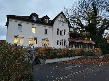 Seitenansicht des Gebäudes (2021)