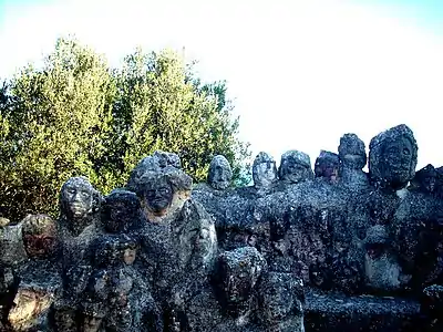 „Muragladiteste“