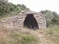 Alte Wagenscheune mit Kraggewölbe bei Gordes