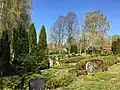 Friedhof, unmittelbar am Nord-Ostsee-Kanal gelegen