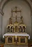 Kreuzaltar mit gotischen Skulpturen