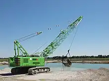 Seilbagger 655E HD mit Hendrix-Schleppschaufel