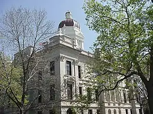Seward County Courthouse, gelistet im NRHP Nr. 89002245