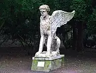 Sphinx-Skulptur von 1882(Botanischer Garten der Universität Lund, Schweden)
