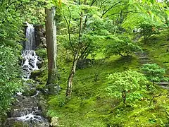 Obere Villa, Wasserfall Odaki