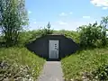 Eingang zur künstlichen Brutwand der Uferschwalben