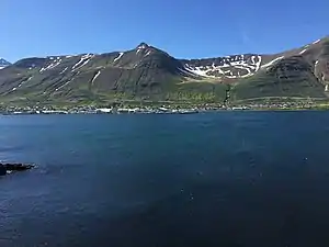 Der Ort Siglufjörður
