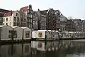 Buden des Blumenmarktes an der Singel