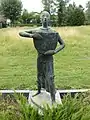 Skulptur (1970) von Walter Peter (1902–1997) auf dem Friedhof St. Katharinen, Feldbrunnen-St. Niklaus, Solothurn. Für Uhrenfabrikant, Kocher-Christ