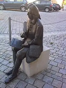 Christian-Knorr-von-Rosenroth-Skulptur in Sulzbach-Rosenberg