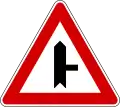 Vorfahrt – Einmündung von rechts (im rechten Winkel)