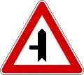 Vorfahrt – Einmündung von links (im rechten Winkel)