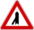 Vorfahrt – Einmündung von links (im spitzen Winkel)
