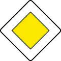 Vorfahrtsstraße