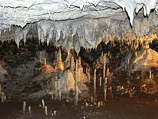 Das Innere der Höhle.