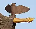 linker Arm mit Eule