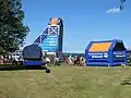 Aufgeblasene Rutsche und Hüpfburg beim Solitüdefest 2014