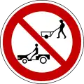 207: Gesperrt für Pflüge, Traktoren und Schubkarren