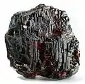 Weinroter Spessartin von ungewöhnlicher Form und Größe (7,5 × 6,5 × 3&nbsp;cm) aus  Minas Gerais, Brasilien