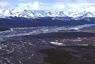 Der Squirrel River vor den Baird Mountains