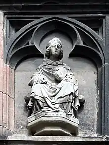 St. Severin der Patron des Viertels
