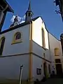 Westfassade und Klostereingang