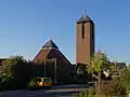 Pfarrhaus und Kirche mit Blick nach Norden
