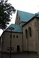 Die Nordseite: Sakristei und gotischer Teil
