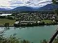 Ausblick über die Ortschaft in Richtung Drau- und Gegental