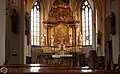 Chor mit Altar während der Fastenzeit