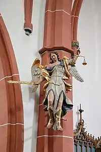 Skulptur: Erzengel Michael