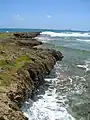 Kapapas Küste, im Hintergrund die Insel Moku Manu