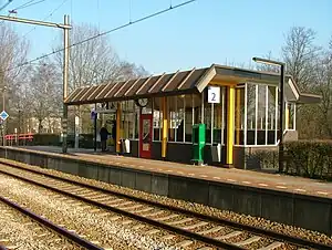 Der Bahnsteig 2 am Bahnhof Rosmalen (2006)