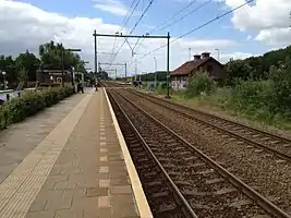 Bahnsteig mit Blick in Richtung Vlissingen (2012)