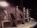 Statuen im Turmmuseum